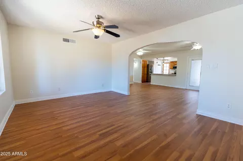 Living - 3530 Edgewood Ave, Mesa, AZ 85204 photo 3 of 4