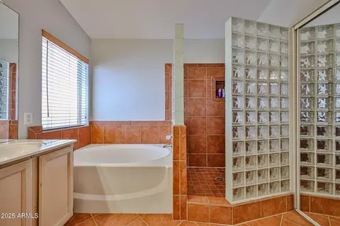 3553 E Kelton Ln, Phoenix, AZ 85032 photo 21