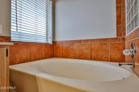 3553 E Kelton Ln, Phoenix, AZ 85032 photo 22