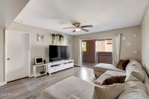 540 N May -- #3097, Mesa, AZ 85201