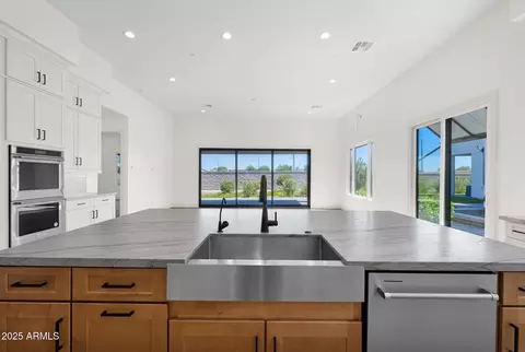 Kitchen - 2648 E Longhorn Ct, Gilbert, AZ 85297 photo 8 of 8