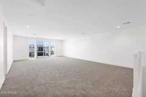 Living - 2648 E Longhorn Ct, Gilbert, AZ 85297 photo 6 of 6