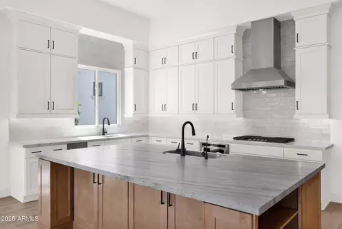 Kitchen - 2648 E Longhorn Ct, Gilbert, AZ 85297 photo 1 of 8