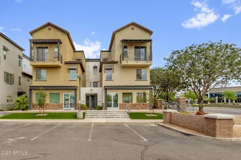 300 N Gila Springs Blvd #277, Chandler, AZ 85226