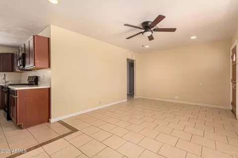4435 W Weldon Ave, Phoenix, AZ 85031 photo 8