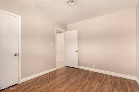4435 W Weldon Ave, Phoenix, AZ 85031 photo 13