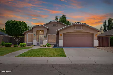 781 S Wayne Dr, Chandler, AZ 85225