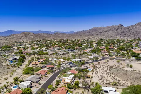 View/Area - 3533 E Suncrest Ct, Phoenix, AZ 85044 photo 1 of 2