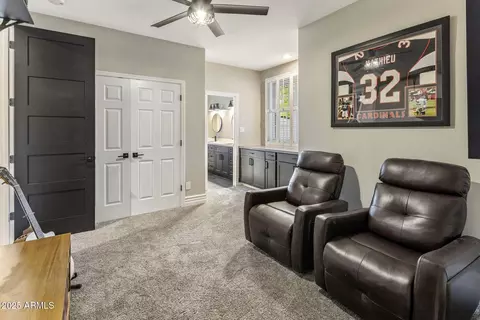 Entry Way - 3533 E Suncrest Ct, Phoenix, AZ 85044 photo 4 of 5