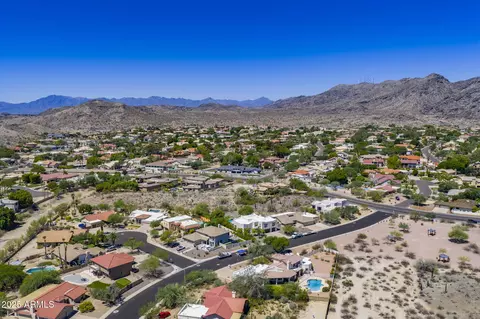 View/Area - 3533 E Suncrest Ct, Phoenix, AZ 85044 photo 2 of 2