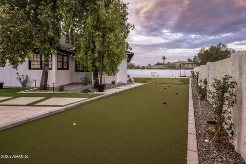 Exterior - 3533 E Suncrest Ct, Phoenix, AZ 85044 photo 6 of 15