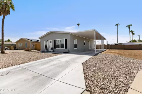 355 S 58th St, Mesa, AZ 85206 photo 2