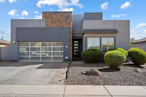 3553 E Ravenswood Dr, Gilbert, AZ 85298 photo 2
