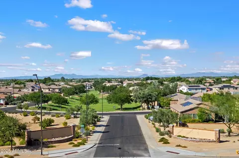3553 E Ravenswood Dr, Gilbert, AZ 85298 photo 32