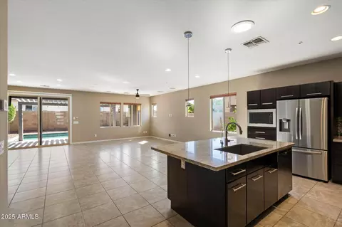 3553 E Ravenswood Dr, Gilbert, AZ 85298 photo 8