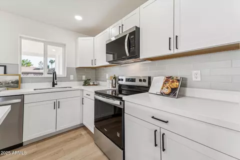 2221 E 3rd Dr, Mesa, AZ 85204 photo 8