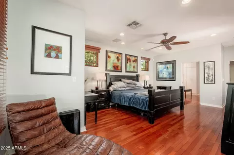 Bedroom - 346 E Orangewood Ave, Phoenix, AZ 85020 photo 2 of 3