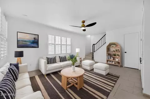 8017 E Glenrosa Ave, Scottsdale, AZ 85251