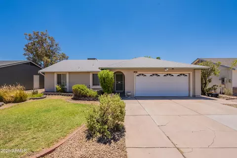 513 W Wescott Dr, Phoenix, AZ 85027