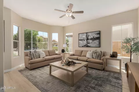 180 N Mondel Dr, Gilbert, AZ 85233
