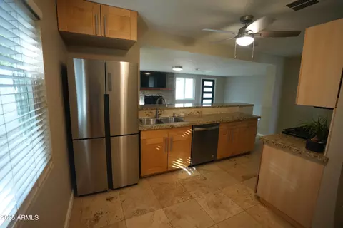 Kitchen - 3526 E Piccadilly Rd, Phoenix, AZ 85018 photo 1 of 4