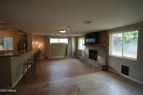 Living - 3526 E Piccadilly Rd, Phoenix, AZ 85018 photo 5 of 8