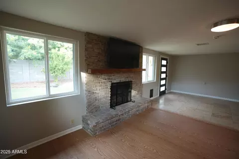 Living - 3526 E Piccadilly Rd, Phoenix, AZ 85018 photo 4 of 8
