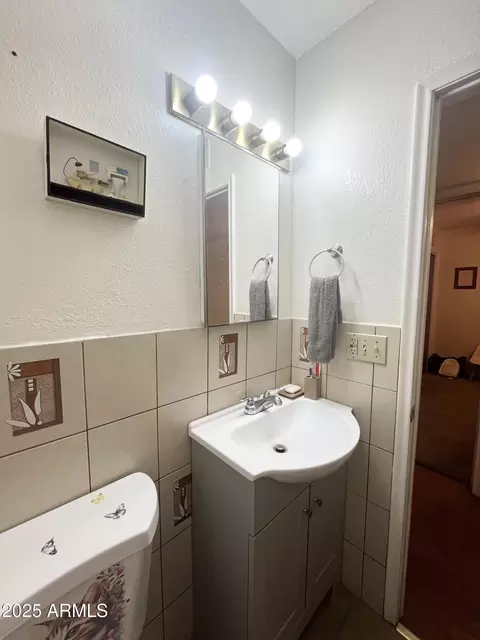 Bath - 921 E 20th St, Douglas, AZ 85607 photo 5 of 5