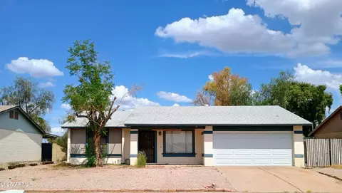 9221 N 63rd Dr, Glendale, AZ 85302