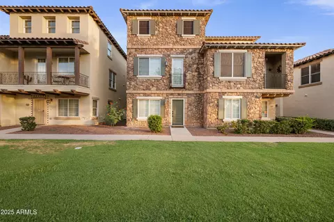 3634 E Horace Dr, Gilbert, AZ 85296