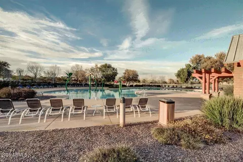Exterior - 4623 E Waterman St, Gilbert, AZ 85297 photo 6 of 11