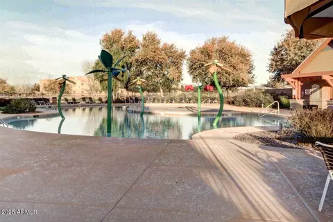 Exterior - 4623 E Waterman St, Gilbert, AZ 85297 photo 7 of 11