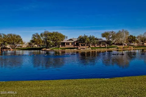 View/Area - 4623 E Waterman St, Gilbert, AZ 85297 photo 16 of 20