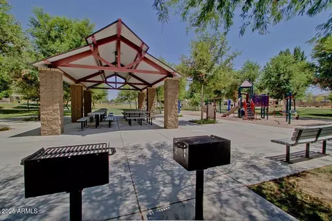 View/Area - 4623 E Waterman St, Gilbert, AZ 85297 photo 18 of 20