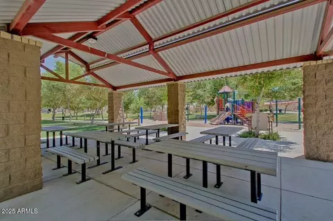 View/Area - 4623 E Waterman St, Gilbert, AZ 85297 photo 17 of 20