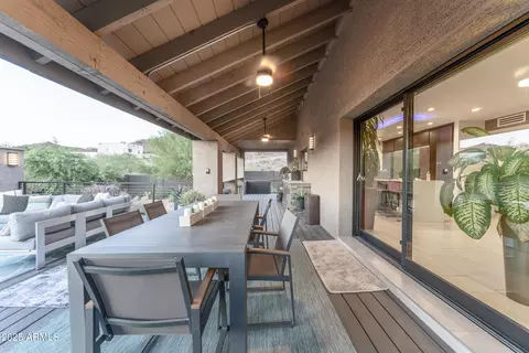 Exterior - 1136 E Forest Hills Dr, Phoenix, AZ 85022 photo 8 of 19