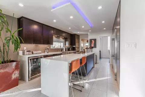 Kitchen - 1136 E Forest Hills Dr, Phoenix, AZ 85022 photo 3 of 5