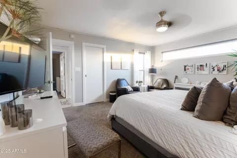Bedroom - 1136 E Forest Hills Dr, Phoenix, AZ 85022 photo 2 of 4