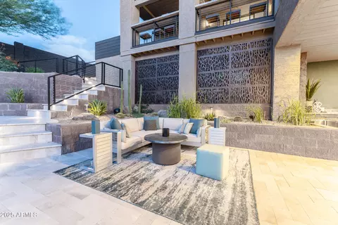 Exterior - 1136 E Forest Hills Dr, Phoenix, AZ 85022 photo 13 of 19