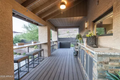 Exterior - 1136 E Forest Hills Dr, Phoenix, AZ 85022 photo 10 of 19