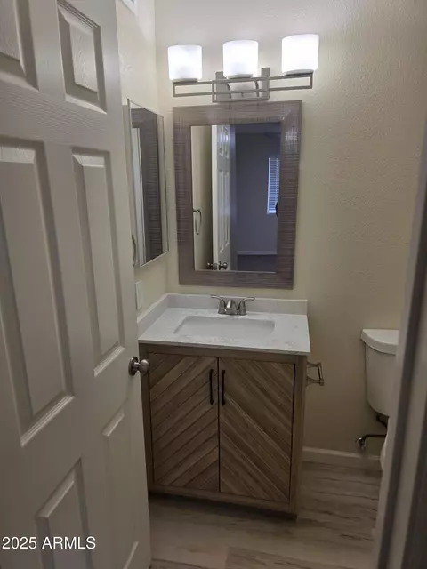 Bath - 3511 E Baseline Rd #1117, Phoenix, AZ 85042 photo 2 of 4