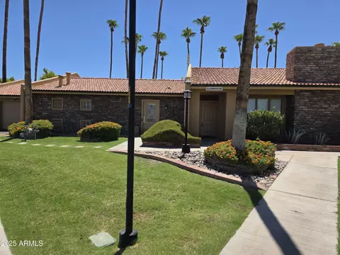 Exterior - 3511 E Baseline Rd #1117, Phoenix, AZ 85042 photo 3 of 6