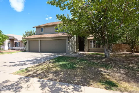 8971 W Tuckey Ln, Glendale, AZ 85305