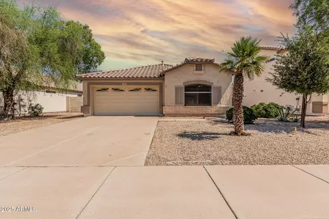 1748 E Loma Vista St, Gilbert, AZ 85295