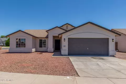 Exterior - 487 E Ashley Way, Florence, AZ 85132 photo 3 of 8