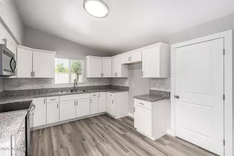 844 S Macdonald --, Mesa, AZ 85210