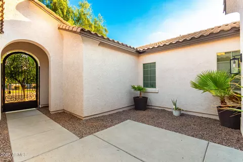 Exterior - 3104 E Packard Dr, Gilbert, AZ 85298 photo 3 of 15