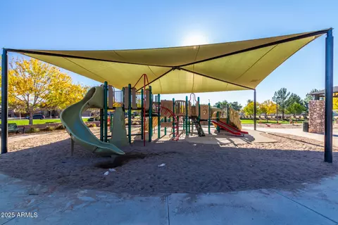 View/Area - 3104 E Packard Dr, Gilbert, AZ 85298 photo 15 of 17