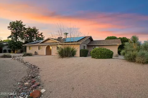 23051 N 87th Dr, Peoria, AZ 85383