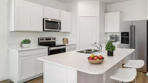 Kitchen - 18327 W Hackamore Dr, Wittmann, AZ 85361 photo 1 of 2